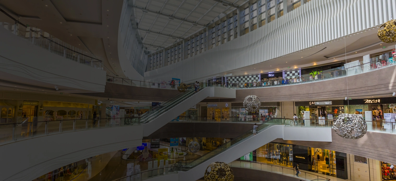 Luxury dining and entertainment near Varthur Road